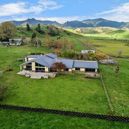 Willa Waiotahe Dairy Farm Hideout Waiotahi Zewnętrze zdjęcie